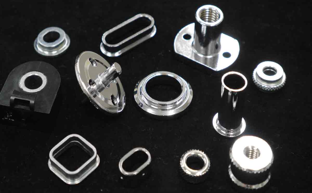 常温で金属部品を圧縮成形、高精度で高い材料歩留まりを実現